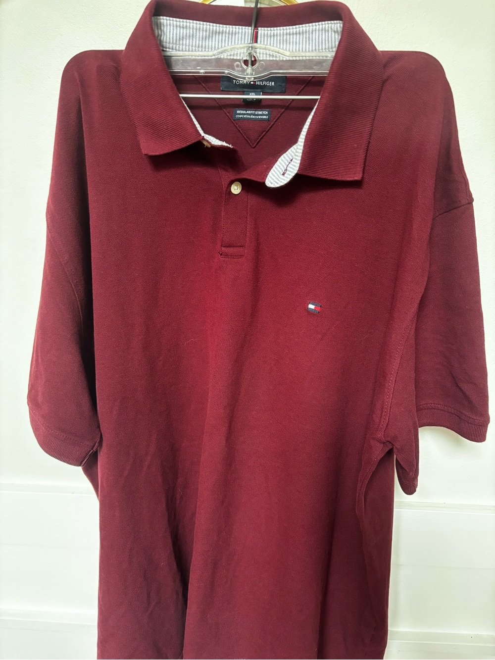 burgundy Tommy Hilfiger regular-fit stretch polo shirt featuring a contrast